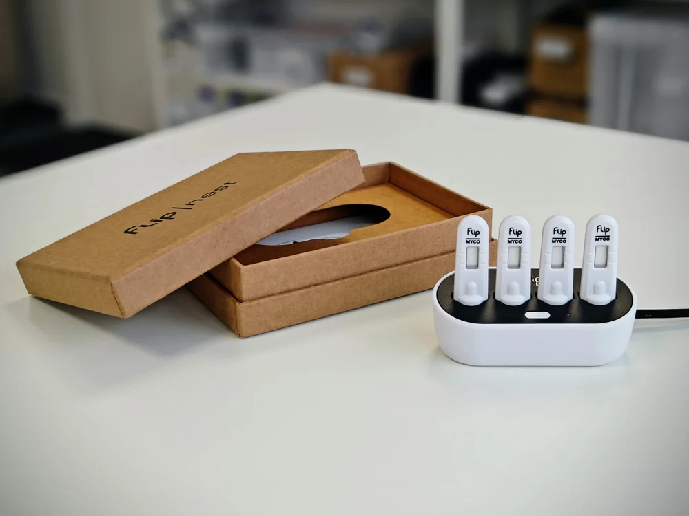 Flip Nest for mycoplasma detection